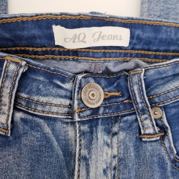 Capri denim red side stripe - Picture 8 of 10